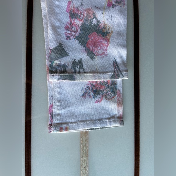NWOT Insight 51 Flower Print Jeans - Picture 4 of 6